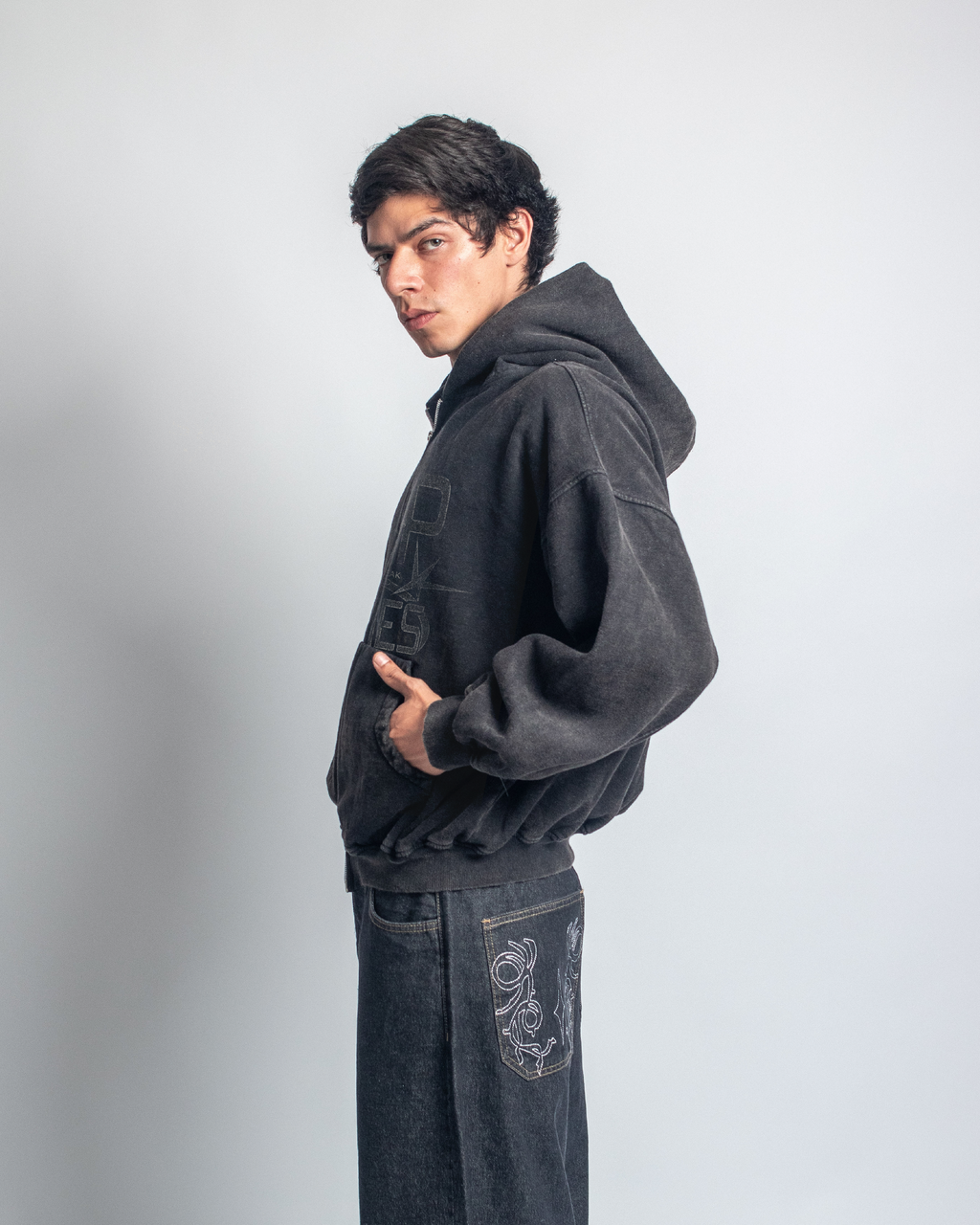 DOBLE ZIP HOODIE BLACK ERROR 404