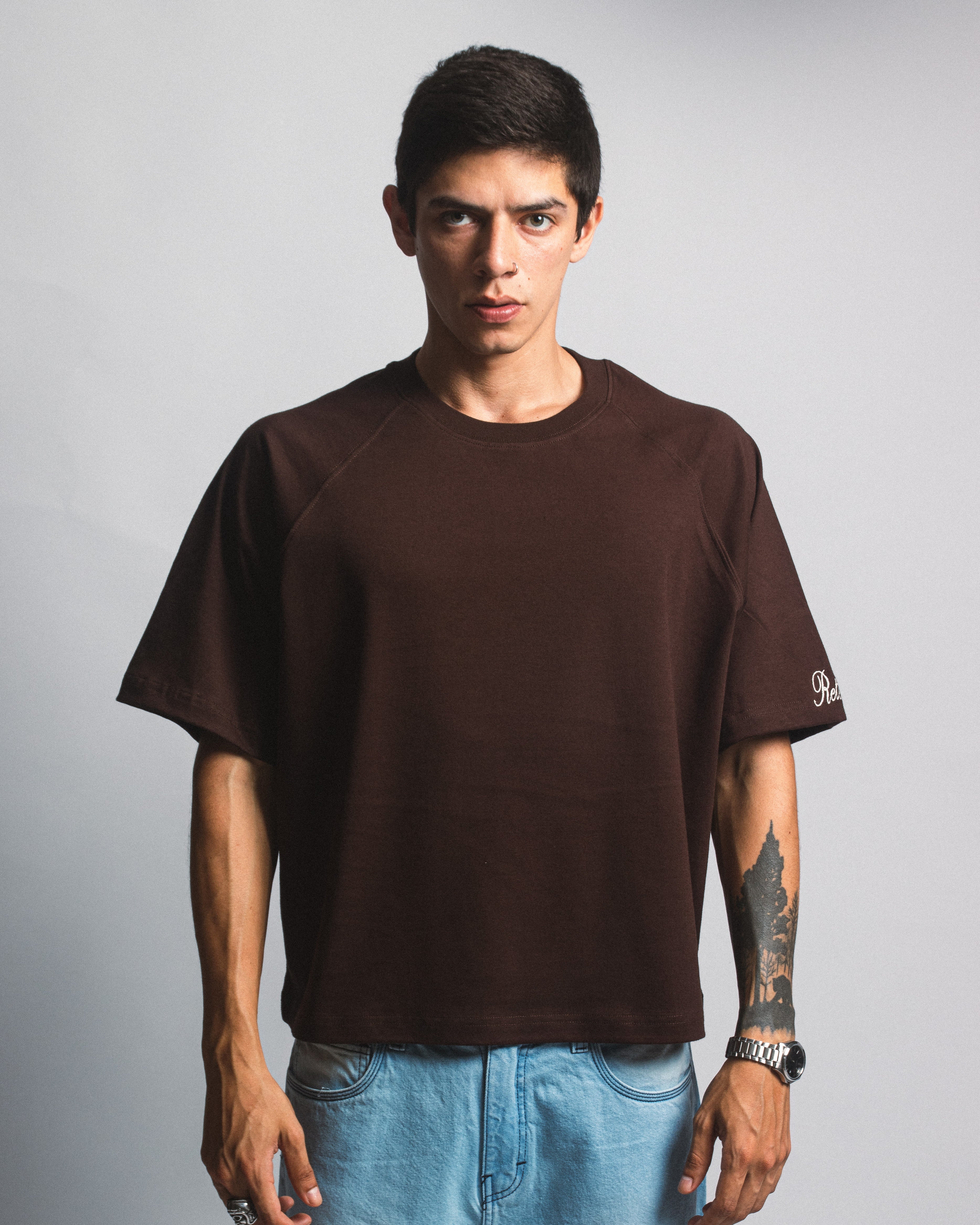 T-SHIRT BASICO BOXY FIT MARRON