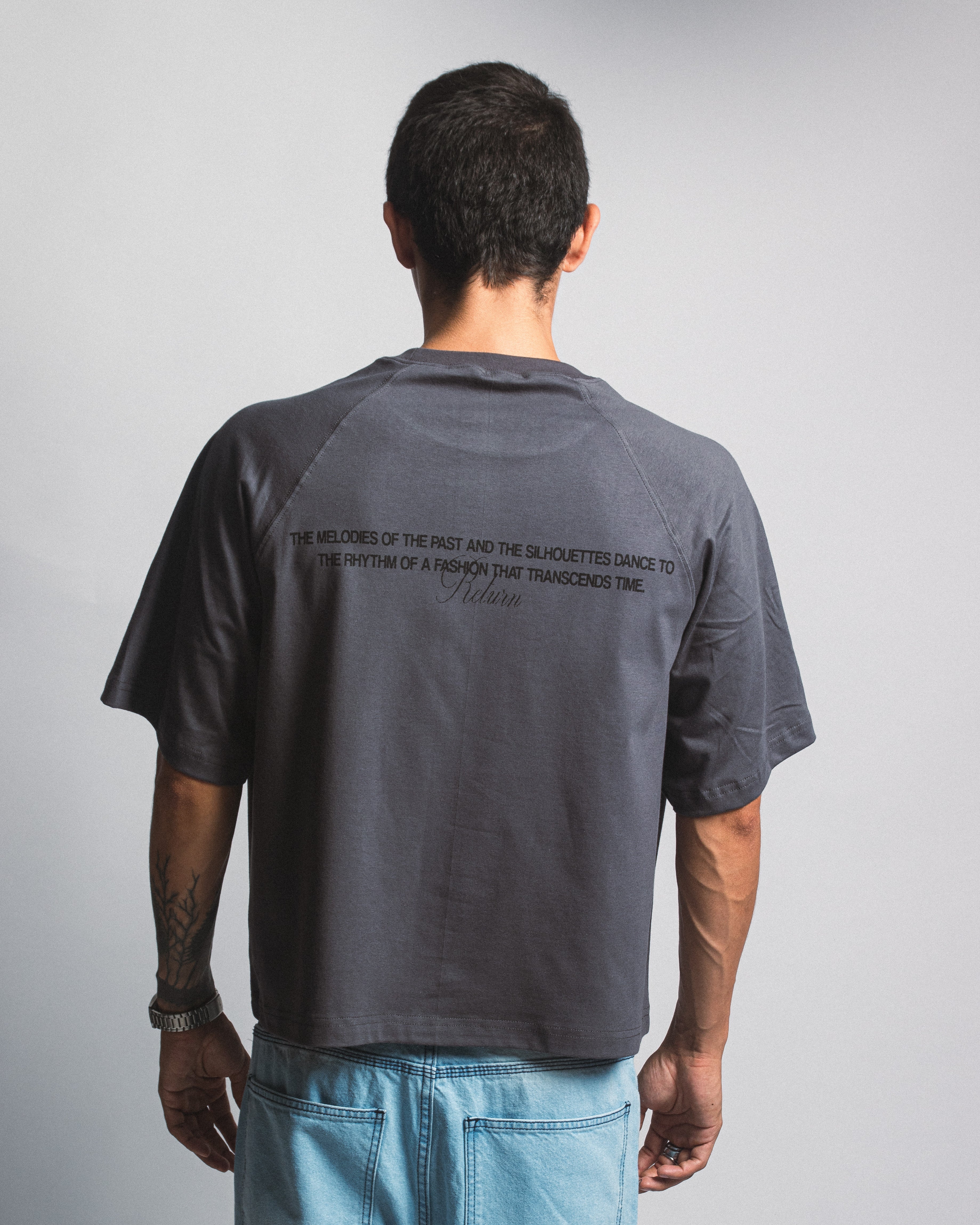T-SHIRT BOXY FIT RETURN