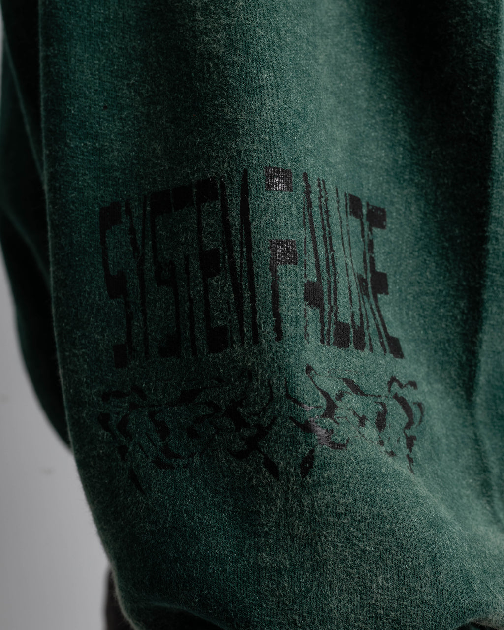DOBLE ZIP HOODIE DISTORTED REALITY
