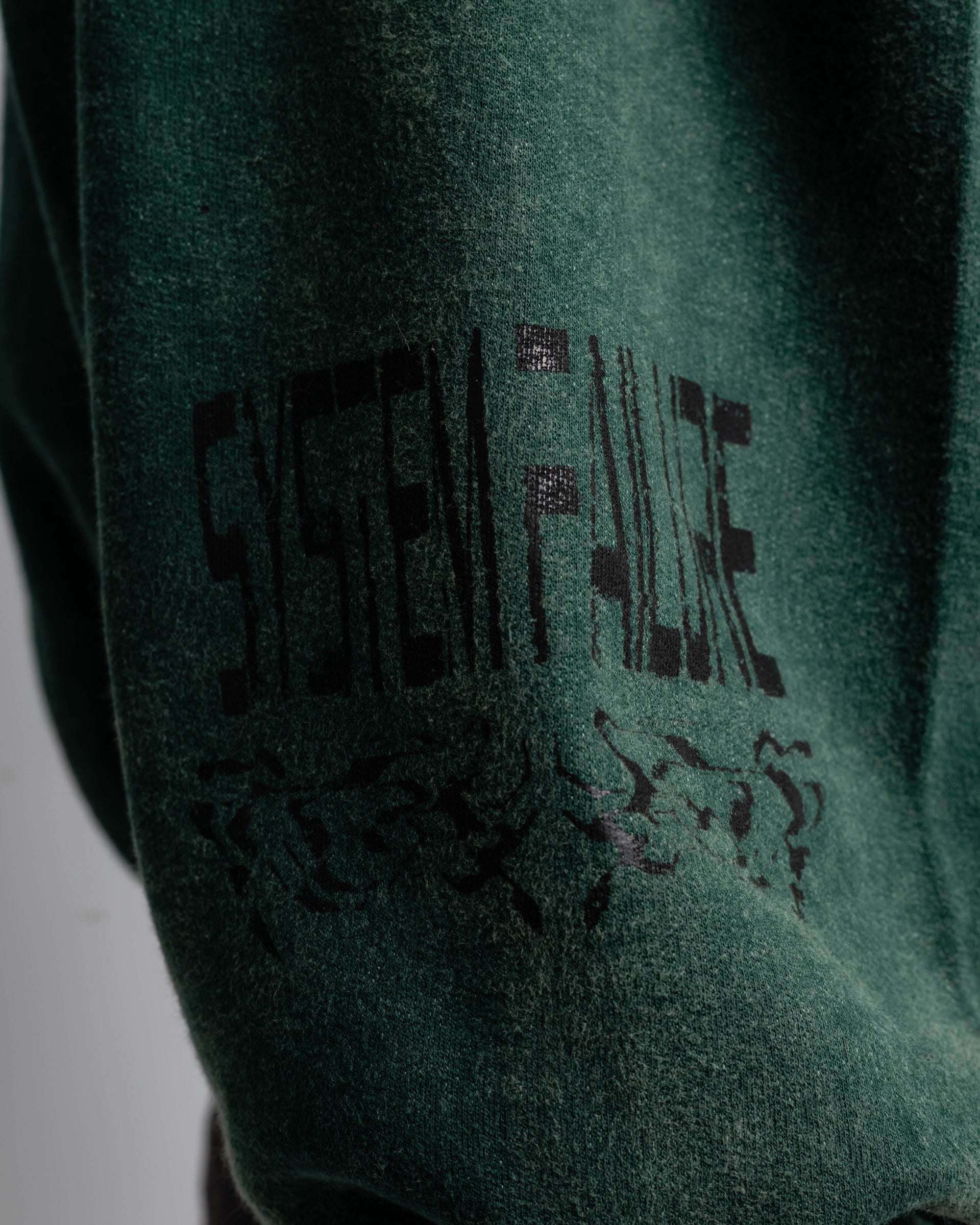 DOBLE ZIP HOODIE DISTORTED REALITY