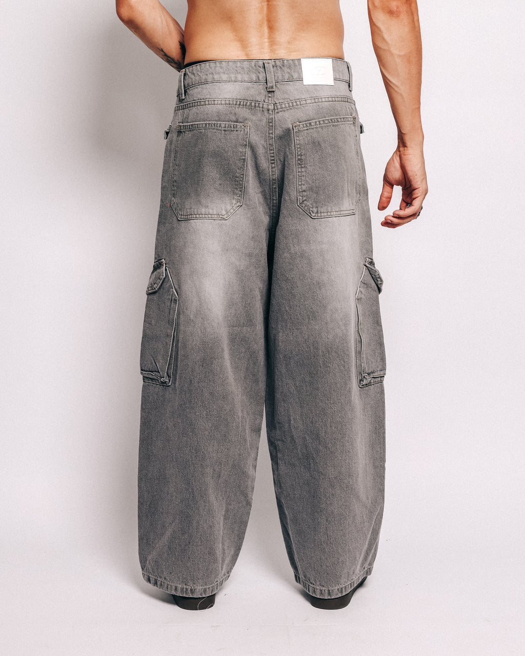 CARGO GREY JEAN