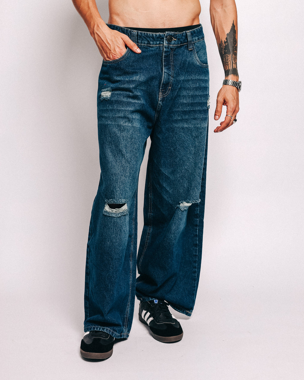 BLUE JEAN FRAYED