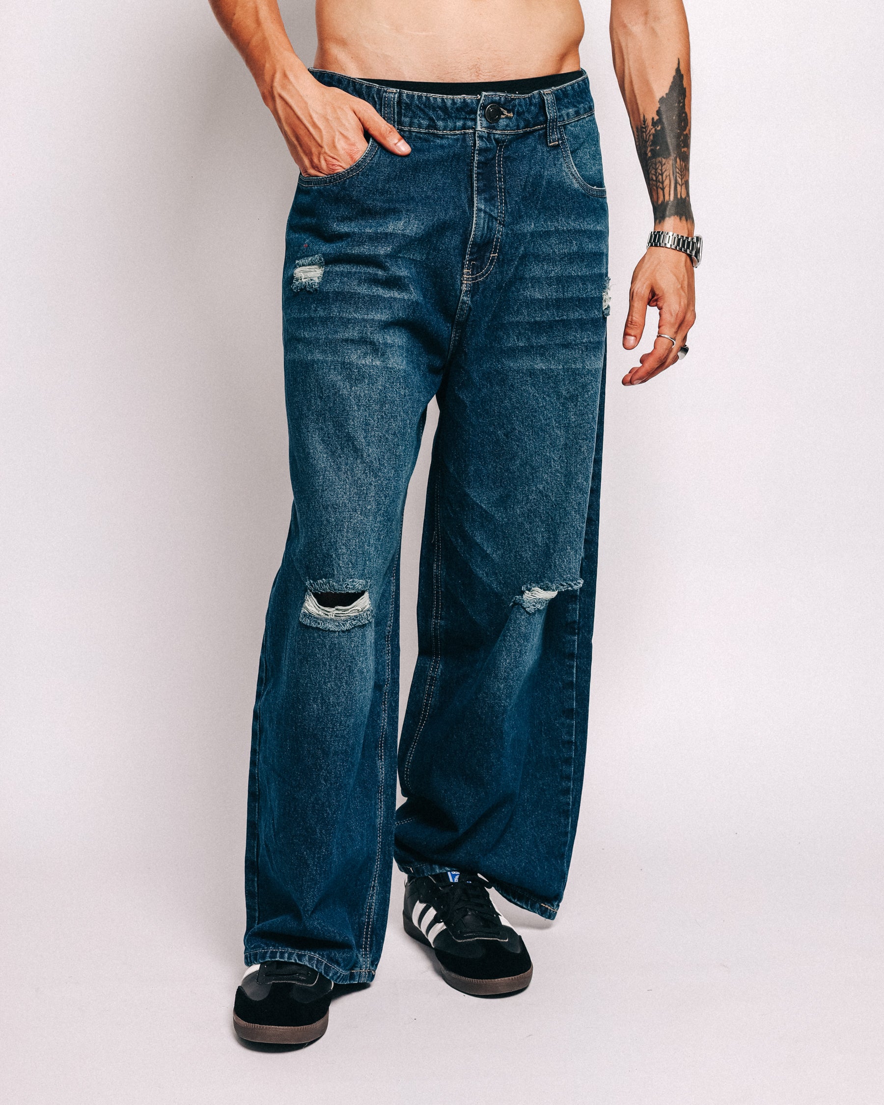 BLUE JEAN FRAYED