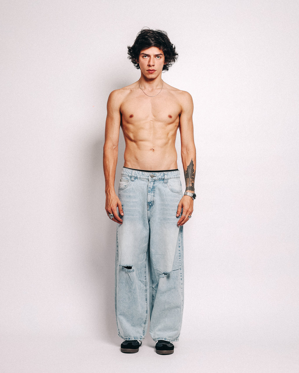 HIELO JEAN FRAYED