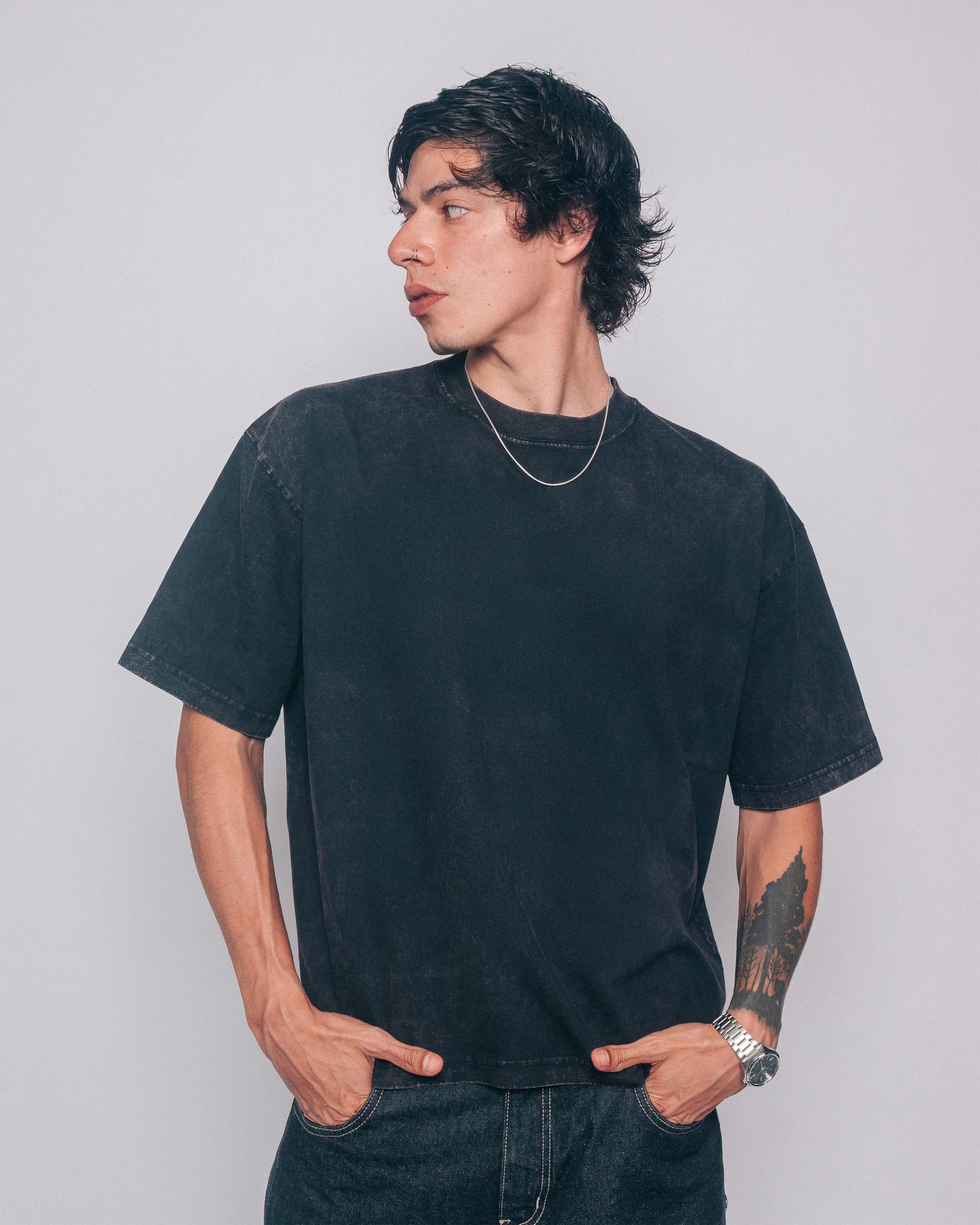 T-SHIRT BLACK BASIC