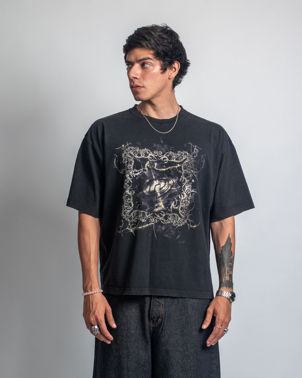 T-SHIRT BLACK COSMOS