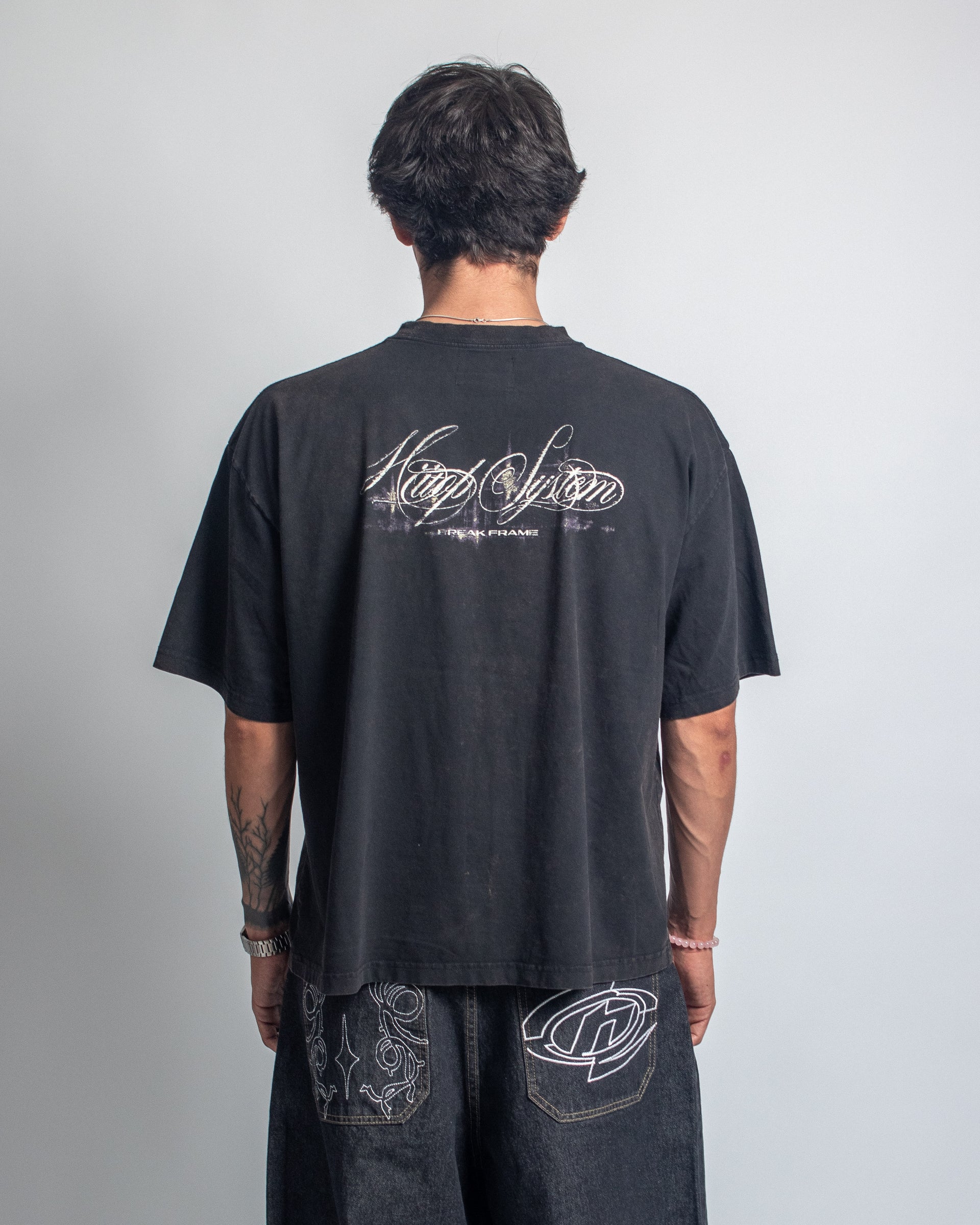 T-SHIRT BLACK COSMOS