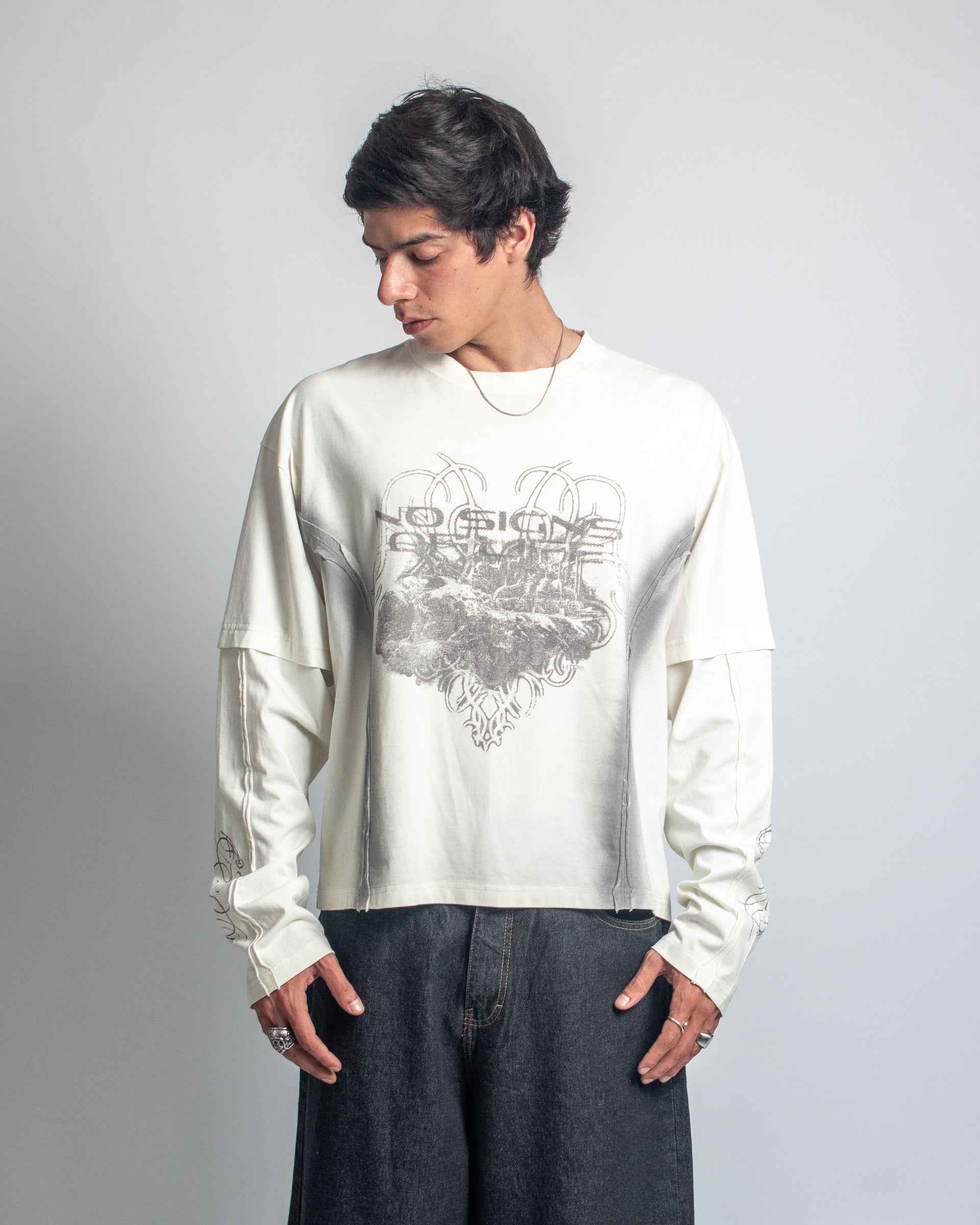 LONG SLEEVE NO SIGNIS
