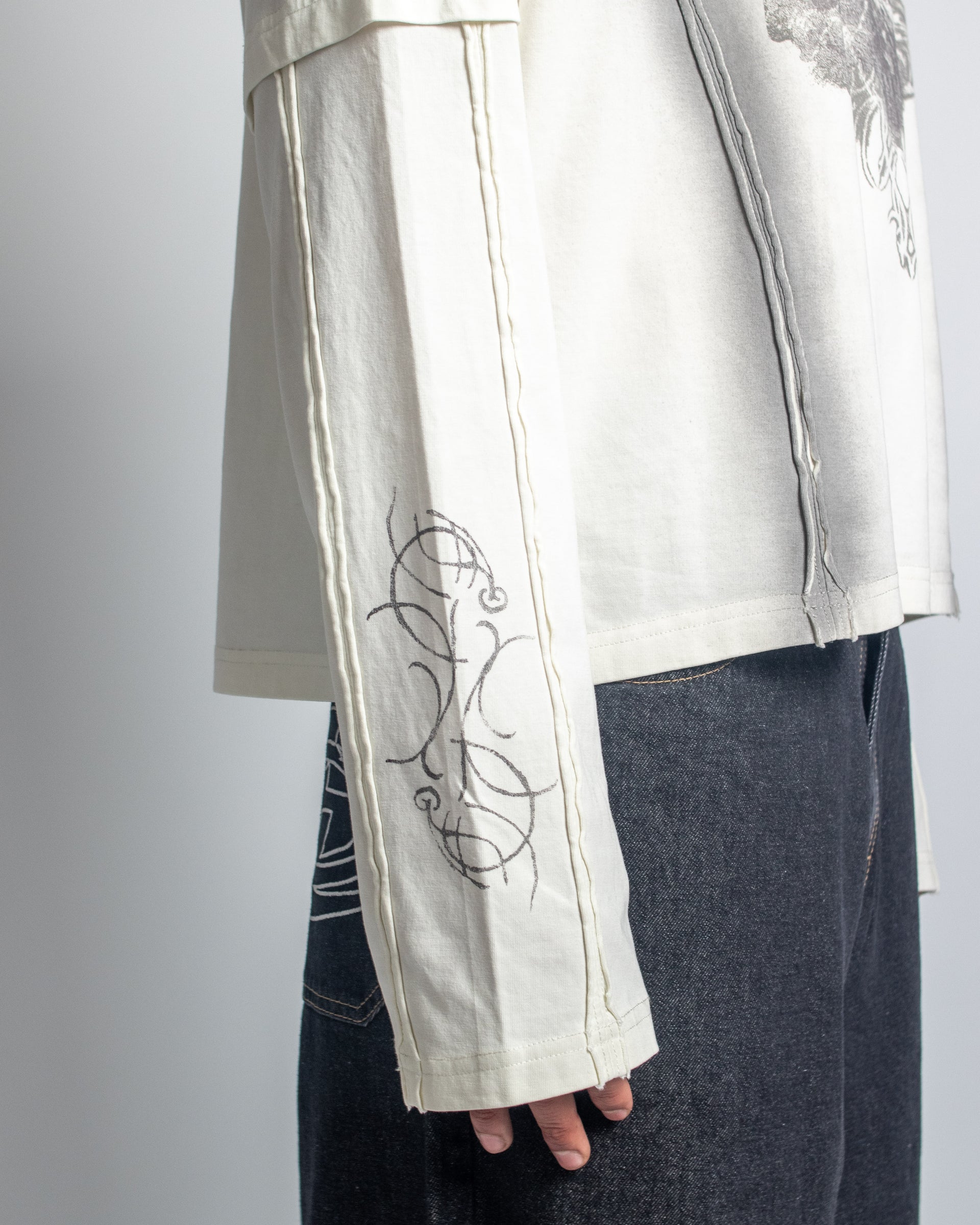 LONG SLEEVE NO SIGNIS
