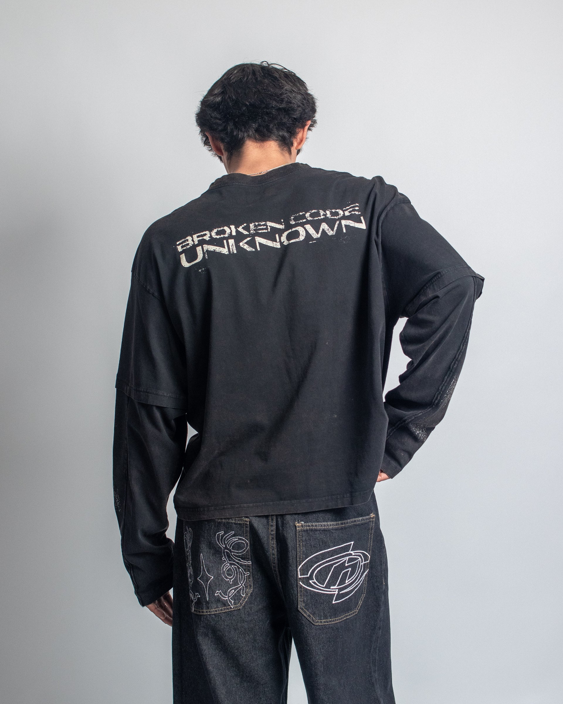 LONG SLEEVE HOLOGRAM