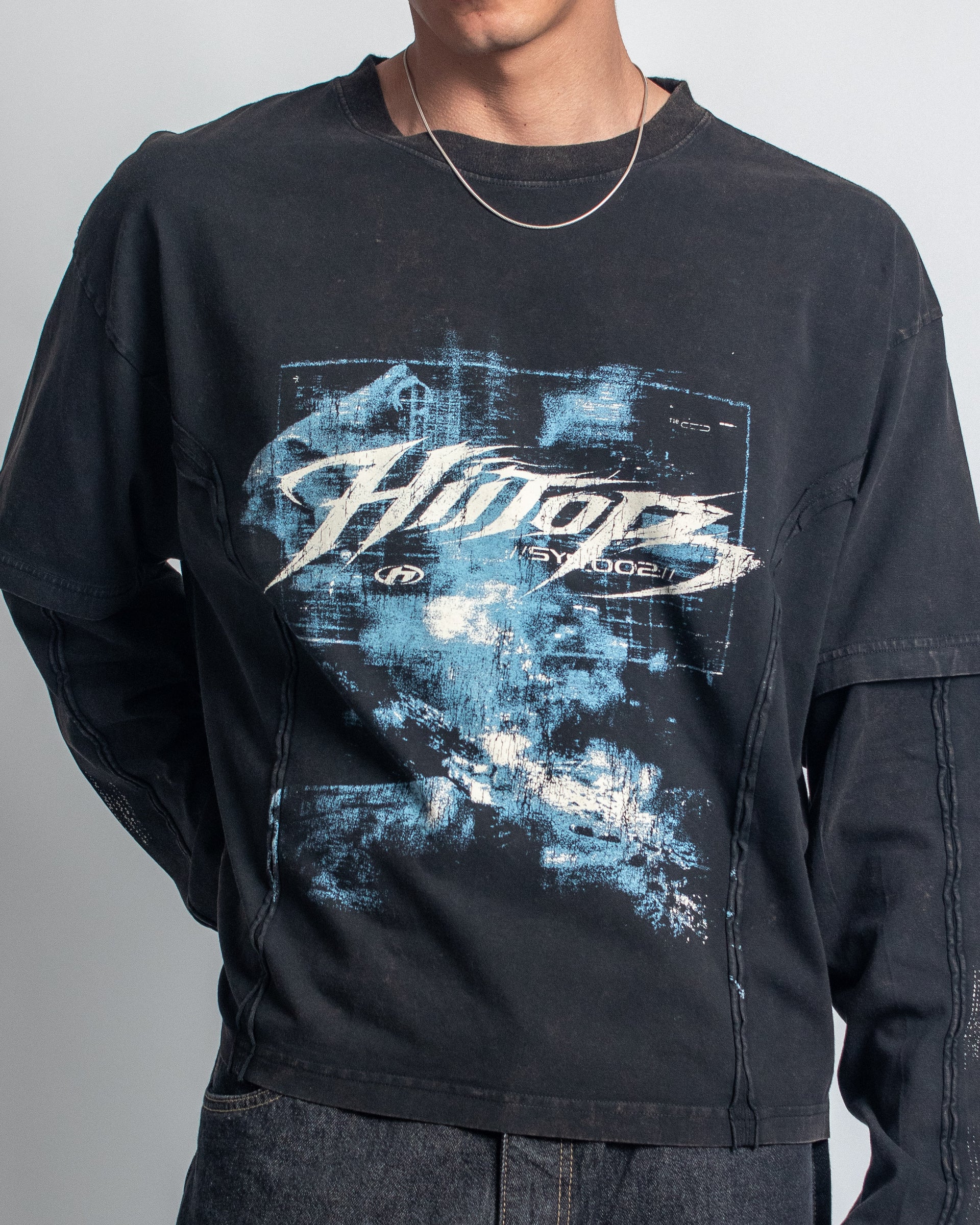 LONG SLEEVE HOLOGRAM