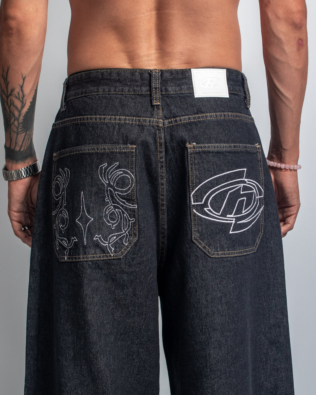RAW DENIM BLACK H