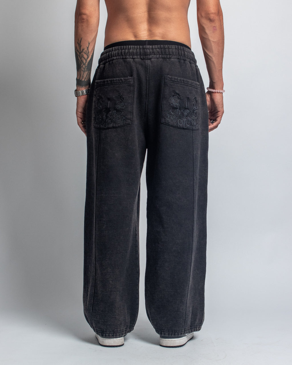 WIDE PANT BLACK VEIN