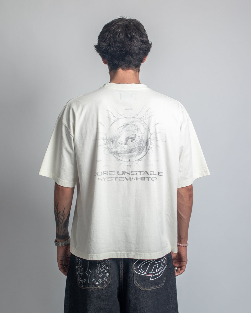 T-SHIRT WHITE CORE UNSTABLE
