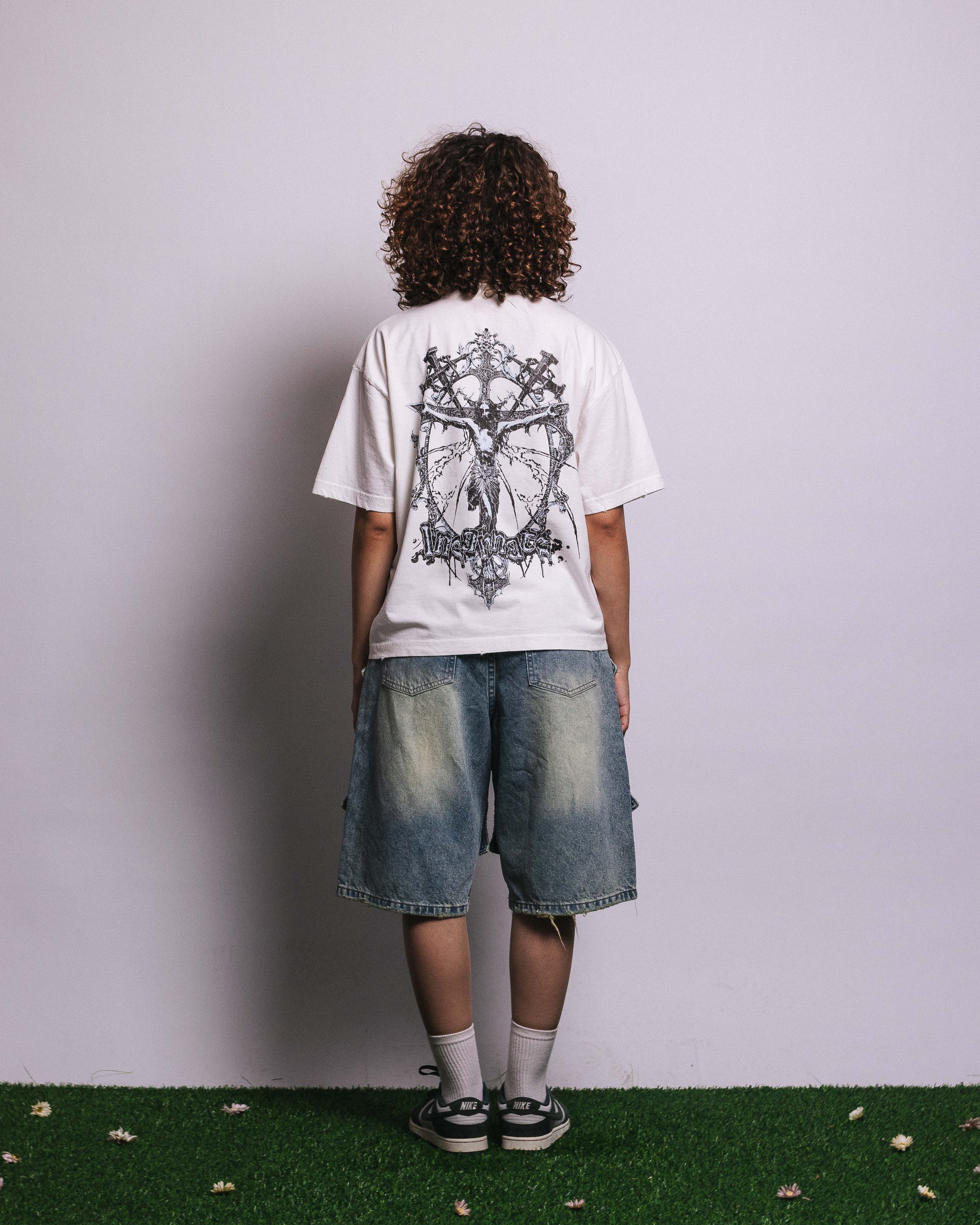 BOXY TEE JISUS CRUCIFIED